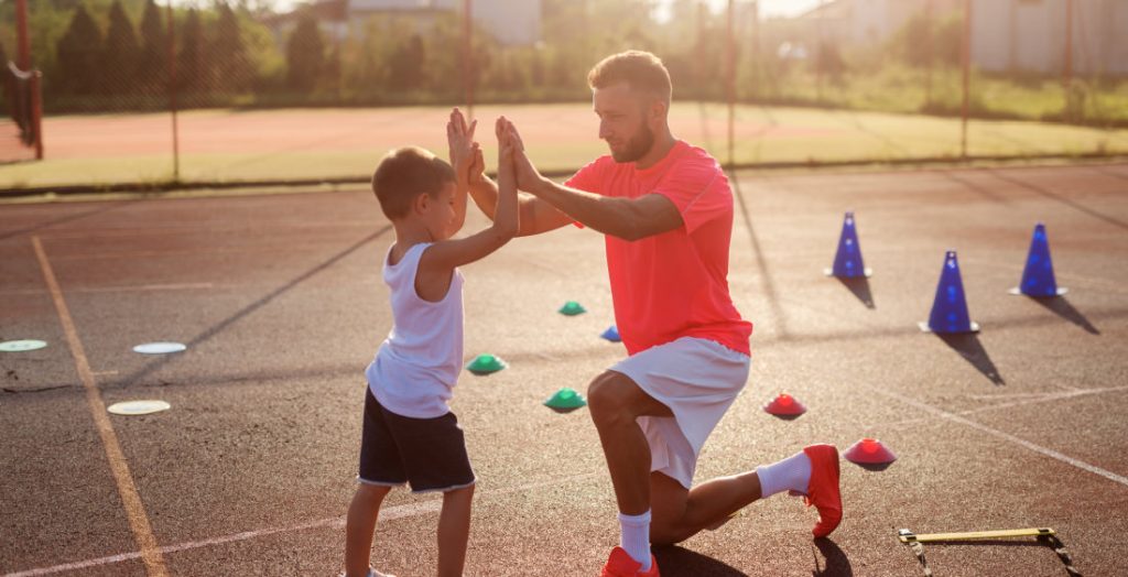 Endspurt Laufcoaching Kinder Leichtathletik Training Titelbild